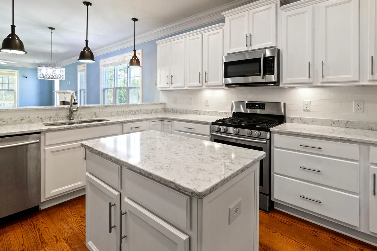Filth & Squalor Cleanup in West Sayville, NY